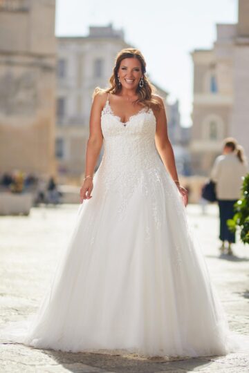 Miss Emily 24308