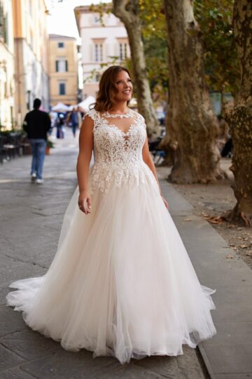 Miss Emily 25305