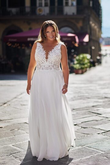 Miss Emily 25307