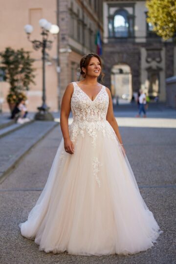 Miss Emily 25310