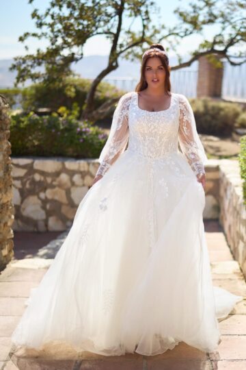 Miss Emily 26306