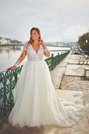 Miss Emily 23302