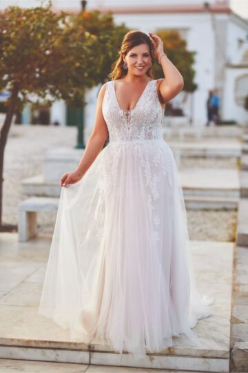Miss Emily 23324