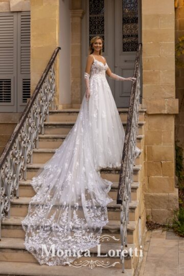 Monica Loretti 8294