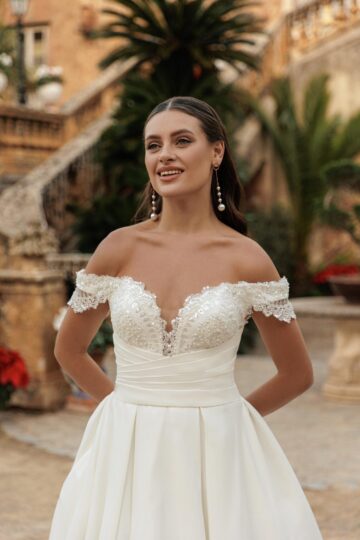 Monica Loretti 8322