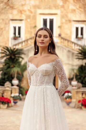 Monica Loretti 8327