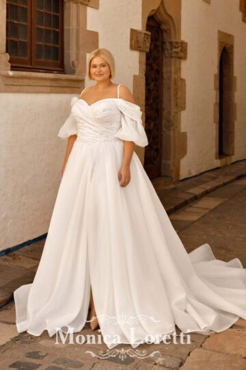 Monica Loretti 8281 Curvy