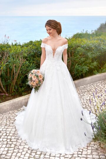 Tres Chic 22217